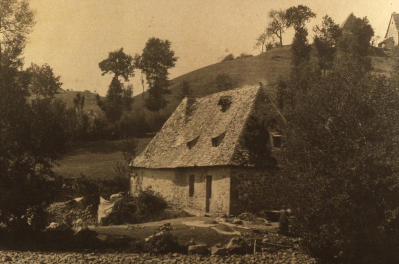 Moulin (molin) hydraulique, à Marot, vers 1890