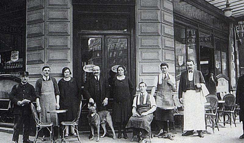 Café Au Guillaume Tell, rue Etienne Marcel, à Paris (75002), 1928