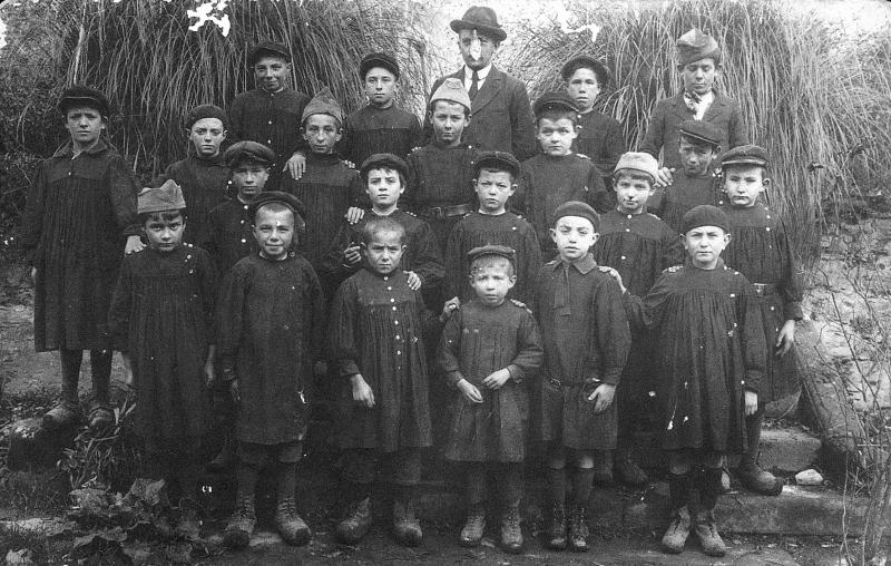 Ecole (escòla) des garçons, 1924-1925