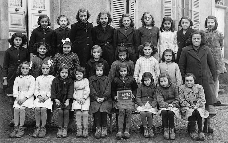 Ecole (escòla) des filles, 1948