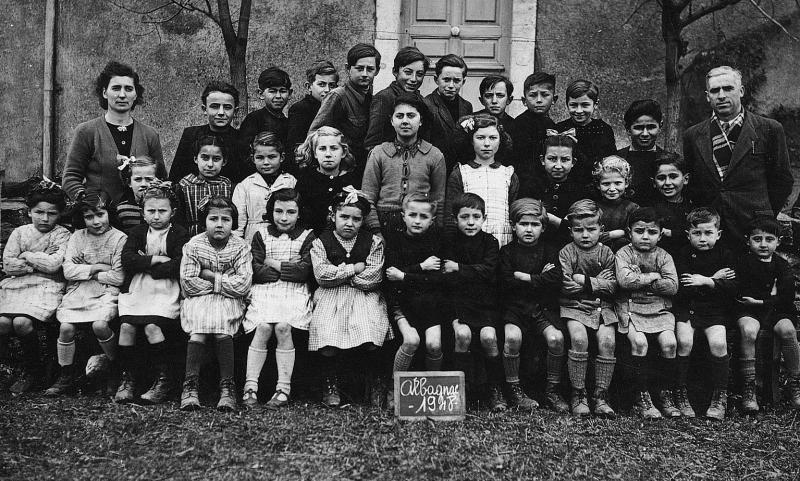 Ecole (escòla) mixte, à Albanhac, 1948